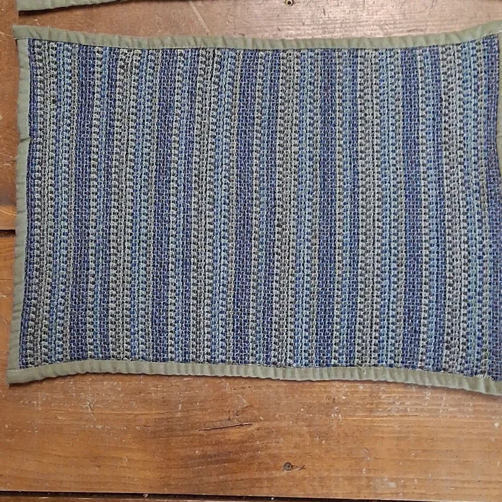 Washable placemats‎ set of 6 in varied colors